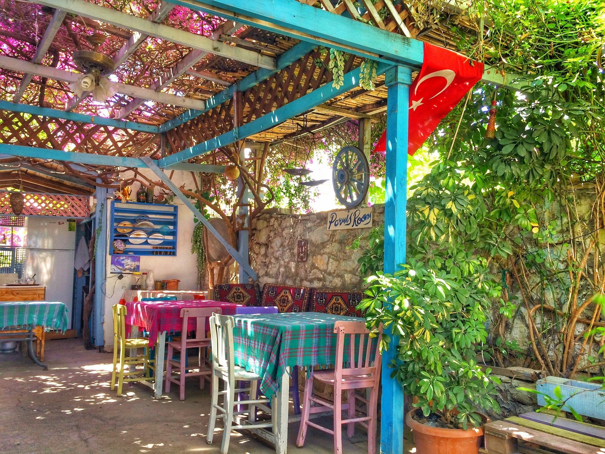 Parmis Rooms Cesme Bagian luar foto